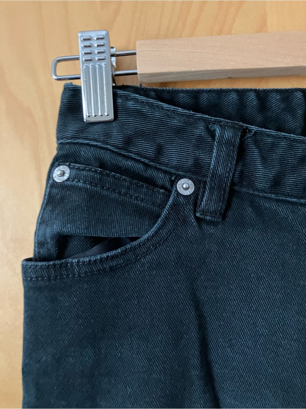 GAP Black Boot-Cut Jeans - Picture 2 of 8
